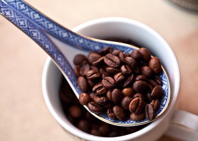コーヒー豆は食べられる？