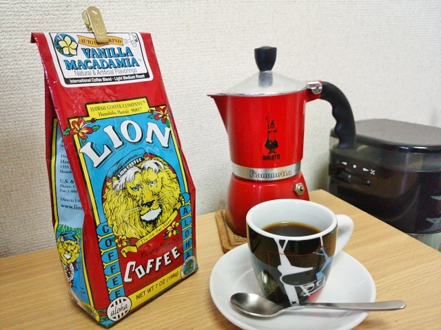 LION-COFFEE_バニラマカダミア_モカ