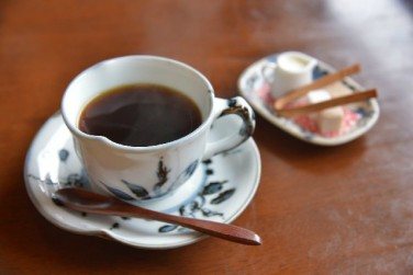 コーヒーを一番飲む日本の都道府県（都市）は？
