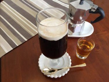 アイリッシュコーヒーの飲み方【世界のコーヒー：アイルランド】